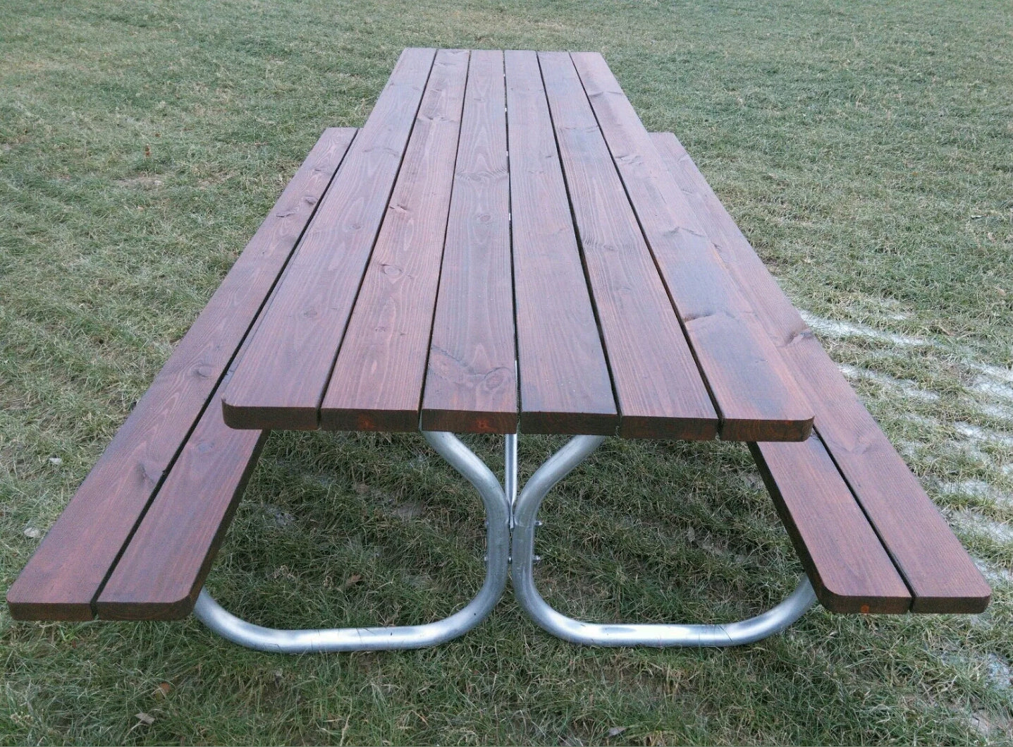 Long Picnic Table w/ aluminum frame